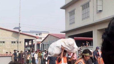 ভাসানচরে আশ্রয় নেওয়া রোহিঙ্গা
