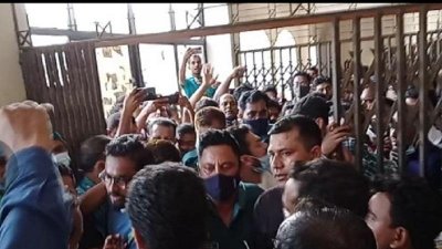 আদালতে দুই ছাত্রদল নেতা