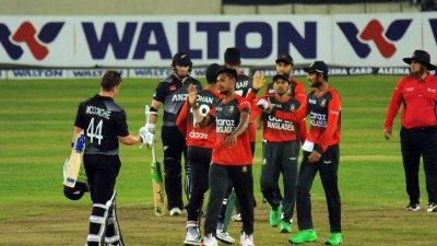 সিরিজ জয়ের পথে আরও এক ধাপ এগিয়ে গেলো বাংলাদেশ।