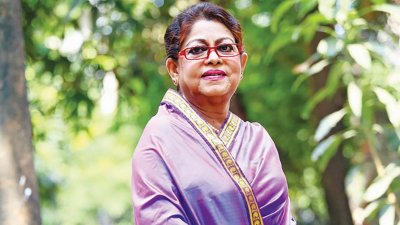 হাসপাতালে অভিনেত্রী ডেইজি আহমেদ, লাগবে পেসমেকার