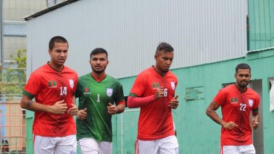 চলছে বাংলাদেশ দলের অনুশীলন