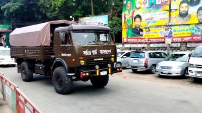 দেশের বিভিন্ন জেলায় বিজিবি মোতায়েন করা হয়েছে।