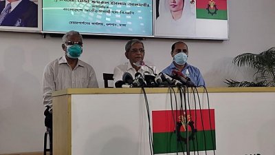 সংবাদ সম্মেলনে মির্জা ফখরুল