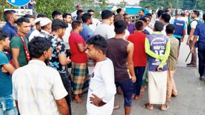 বিশ্বনাথে মাইকিং করে গ্রামবাসী ও ব্যাটারিচালিত অটোরিকশা চালকদের মধ্যে সংঘর্ষ
