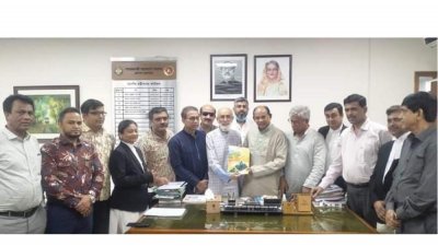 রেলমন্ত্রী নুরুল ইসলাম সুজনের সঙ্গে সাক্ষাৎ করেন নাগরিক সমাজ-চট্টগ্রামের নেতৃবৃন্দ