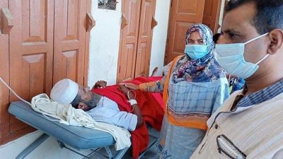 কাউখালীর একটি মসজিদ থেকে তাবলিগ জামাতের ১৫ জন মুসল্লিকে অচেতন অবস্থায় উদ্ধার