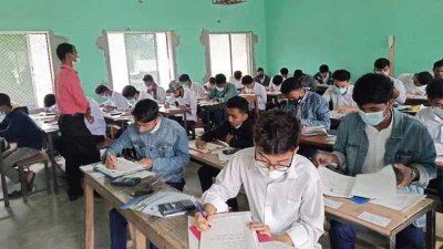 নাটোরে এসএসসি পরীক্ষার্থীদের ভুল নির্দেশনা দেওয়ায় শিক্ষক বহিষ্কার