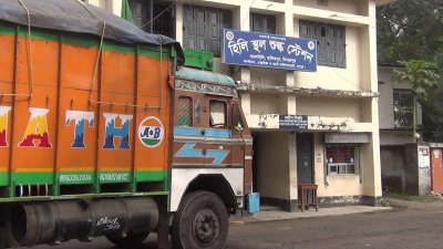লক্ষ্যমাত্রার বিপরীতে ঘাটতির পরিমাণ দাঁড়িয়েছে ২৭ কোটি ৪৯ লাখ টাকা