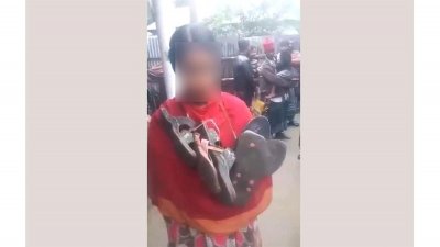 জুতার মালা পরিয়ে গ্রামছাড়া করা হয় গৃহবধূকে