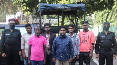 গ্রেফতার ছয় চাঁদাবাজ