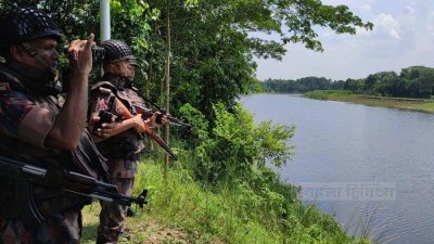 যশোরের শার্শারি পুটখালী সীমান্তে বিজিবির টহল (ফাইল ছবি)