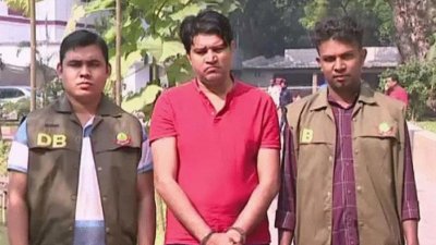 গ্রেফতার শাহজাদা