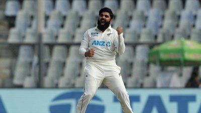 বাংলাদেশের বিপক্ষে নেই এজাজ প্যাটেল