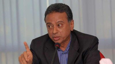 আমীর খসরু মাহমুদ চৌধুরী