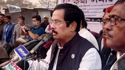 সিদ্ধিরগঞ্জ থানায় রবিবার বিকালে কর্মী সমাবেশে বক্তব্য রাখেন জাহাঙ্গীর কবির নানক