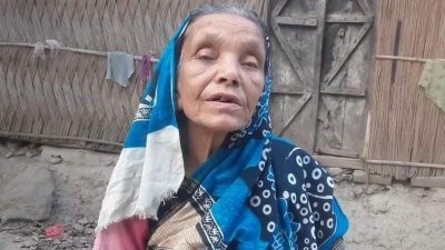 নিঃসন্তান বিধবা রোকেয়া বেগমকে দেখার কেউ নেই