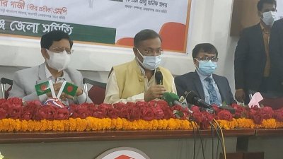 ধর্ম নিয়ে রাজনীতি করি না, ধর্মের জন্য কাজ করি: তথ্যমন্ত্রী
