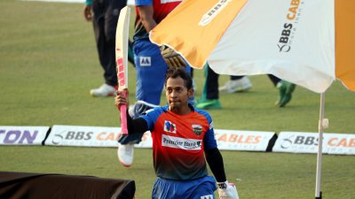 মুজিবকে কীভাবে খেলবেন, বুঝতেই পারছিলেন না মুশফিক