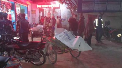 উদ্ধার করা হয়েছে নিহতদের লাশ