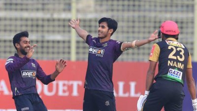 শেষ ওভারেই ম্যাচ জিতিয়েছেন মৃত্যুঞ্জয়।