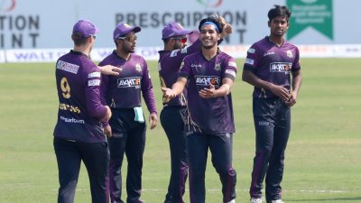ফাইনালে ওঠার লড়াইয়ে চট্টগ্রাম চ্যালেঞ্জার্স