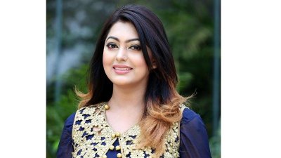 নিপুণ আক্তার
