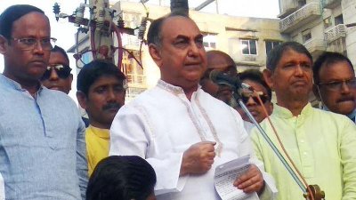 টাঙ্গাইলে বিক্ষোভ-সমাবেশে বক্তব্য দেন বিএনপির স্থায়ী কমিটির সদস্য মির্জা আব্বাস