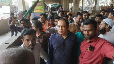 গণ-অধিকার পরিষদের নেতাকর্মীরা