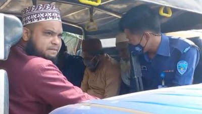 গ্রেফতার শিক্ষক জাফর আহমদ