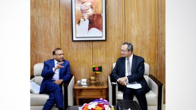 স্থানীয় সরকার, পল্লী উন্নয়ন ও সমবায়মন্ত্রী তাজুল ইসলামের সঙ্গে সাক্ষাৎ করেন বিশ্ব ব্যাংকের দক্ষিণ এশীয় বিভাগের পরিচালক (অবকাঠামো) মি. গুয়ানজে চেন