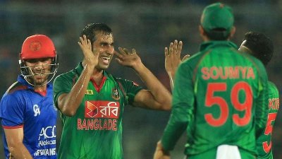আইসিইউতে ভর্তি একসময়ের জাতীয় দলের ক্রিকেটার মোশাররফ রুবেল।