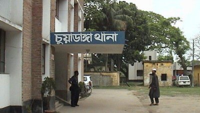 উত্ত্যক্তের জেরে মাদ্রাসাছাত্রীর আত্মহত্যার অভিযোগ, থানায় মামলা