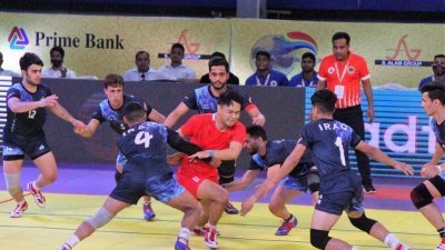 ইরাক-ইন্দোনেশিয়া ম্যাচের একটি মুহূর্ত