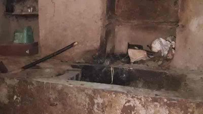 গোয়ালঘরটিতে রাখা ছিল গরুগুলো