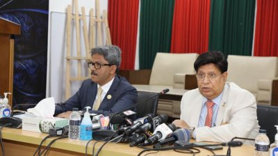সংবাদ সম্মেলনে পররাষ্ট্রমন্ত্রী এ কে আব্দুল মোমেন