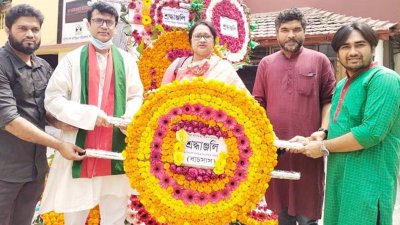 শহীদ স্মৃতিস্তম্ভে বাচসাস-এর শ্রদ্ধা নিবেদন