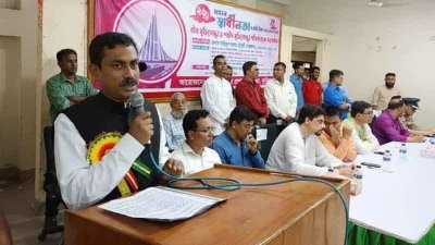 স্বাধীনতা দিবস উপলক্ষে শনিবার বরুড়ায় আয়োজিত অনুষ্ঠানে বিশেষ অতিথি ছিলেন মইনুল ইসলাম