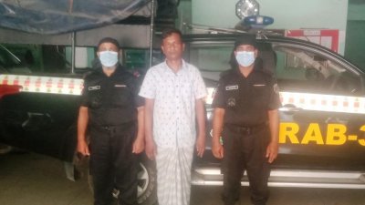 রাজধানীর পোস্তগোলা থেকে অস্ত্রসহ ‘সন্ত্রাসী’ ধলু গ্রেফতার