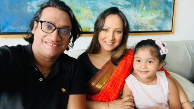 শুটিংয়ে সাব্বির, রেহানা ও আনাইয়া