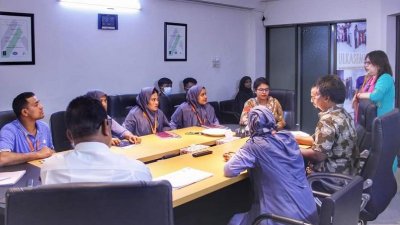 আত্মবিশ্বাস বাড়ানোর উদ্যোগ বিকজ উই কেয়ারের
