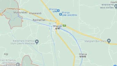 বাড়ি ফেরার পথে সন্ত্রাসী হামলায় যুবক নিহত