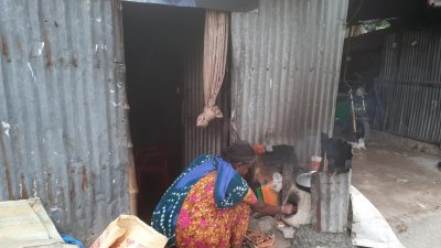 ‘নববর্ষের আনন্দ শুধু বড়লোকদের জন্য’