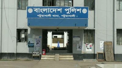 বাড়ি ফেরার পথে ব্যবসায়ীকে কুপিয়ে হত্যার অভিযোগ
