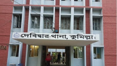 টিফিনের সময় মারধরে শিশু শিক্ষার্থীর মৃত্যুর অভিযোগ