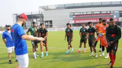 বাংলাদেশ কী অবস্থায় আছে দেখতে চাইছেন কাবরেরা
