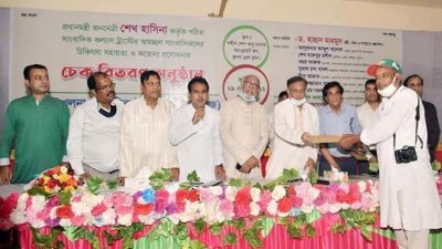 কলমের এক খোঁচায় সাংবাদিকদের শ্রমিক বানিয়েছিল বিএনপি: তথ্যমন্ত্রী
