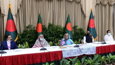 সভায় বক্তব্য রাখছেন প্রধানমন্ত্রী শেখ হাসিনা