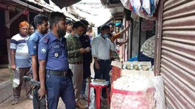 সিরাজগঞ্জের বেলকুচি উপজেলায় দুই হাজার লিটার বোতলজাত সয়াবিন তেল জব্দ