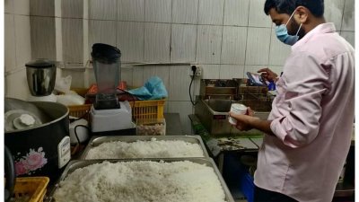 মিরপুরের রোডসাইড কিচেনকে একলাখ টাকা জরিমানা