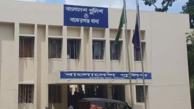 ঘুমন্ত শাশুড়িকে গলা কেটে হত্যা, পুত্রবধূ আটক